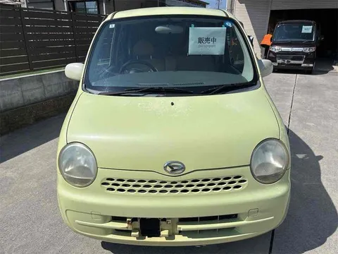 Daihatsu Move Latte