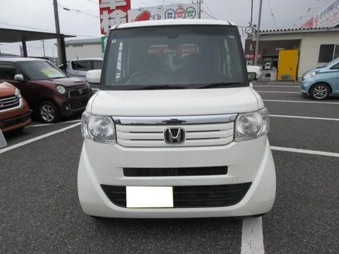 Honda N-BOX Custom