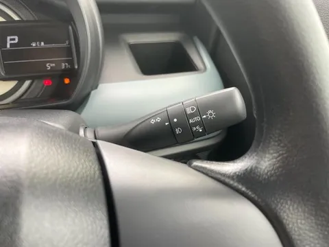 Suzuki Spacia Base