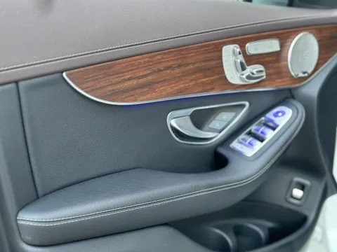Mercedes-Benz Mercedes-Benz GLC