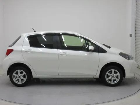 Toyota Yaris (Vitz)