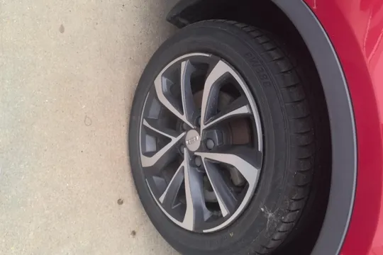 Geely Emgrand GS