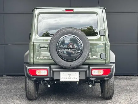 Suzuki Jimny Sierra