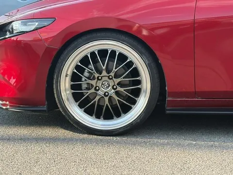 Mazda MAZDA3 Fastback
