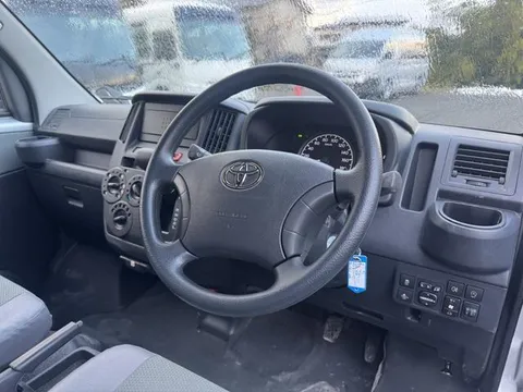 Toyota TownAce Van