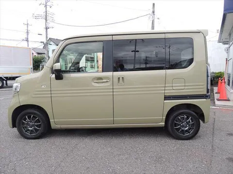 Honda N-VAN Plus Style