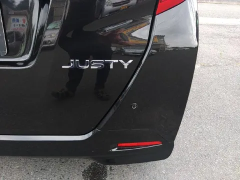 Subaru Justy
