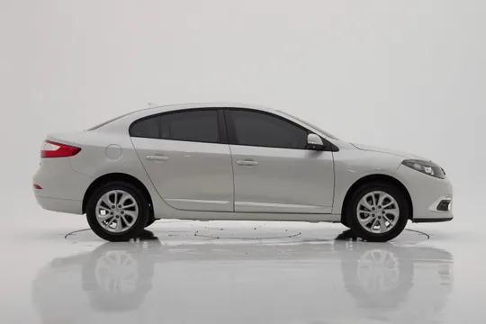 Renault SM3
