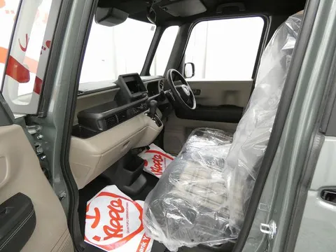Honda N-BOX Joy