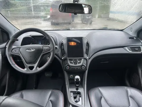 Chery Arrizo 5