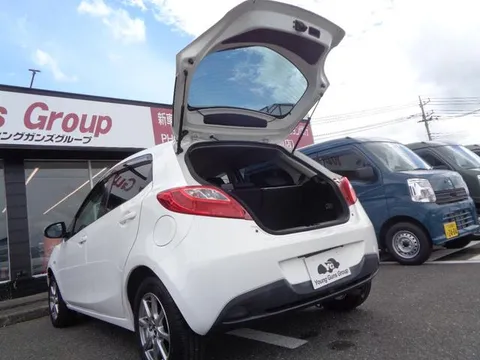 Mazda Mazda2 (Demio)