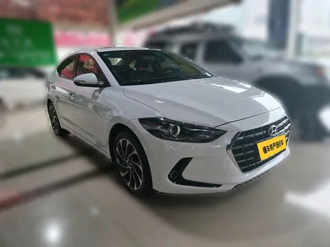 Hyundai Elantra (Avante)