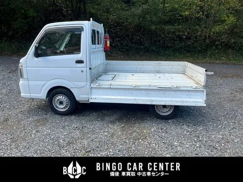 Mazda Scrum Truck