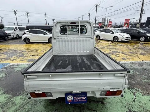 Nissan Clipper Truck