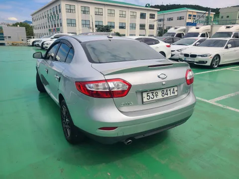 Renault SM3