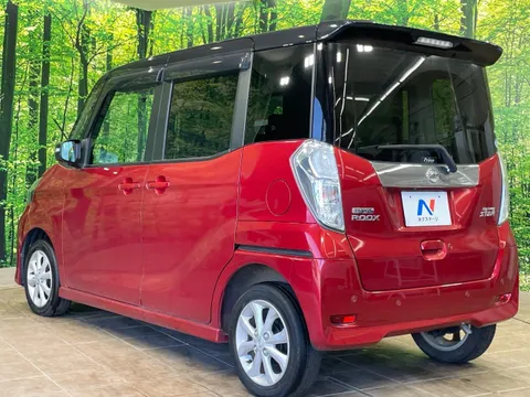 Nissan Dayz Roox