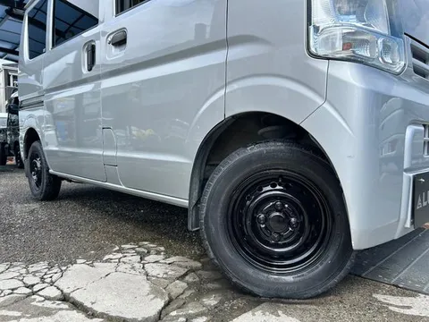 Nissan Clipper