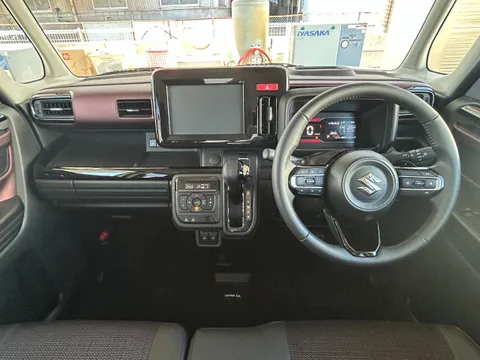 Suzuki Spacia