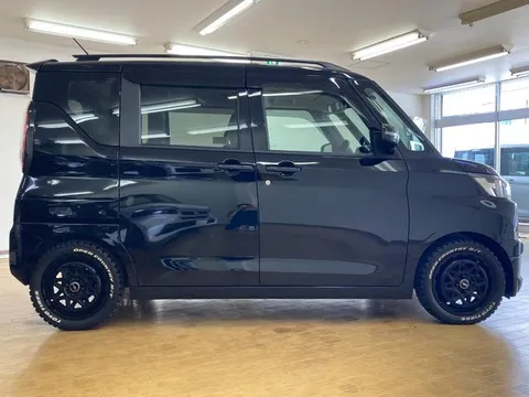 Mitsubishi Delica Mini