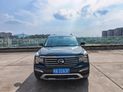 Gac GS8