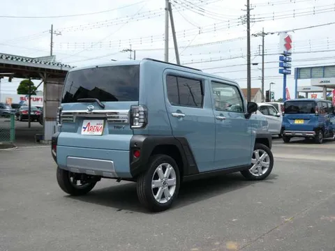 Daihatsu Taft