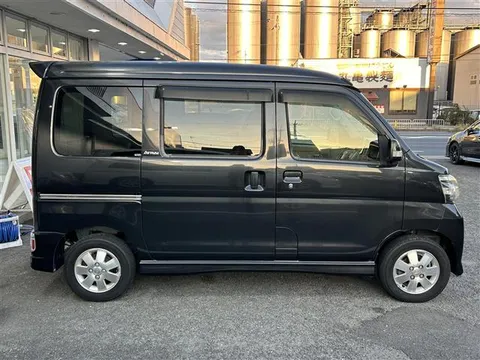 Daihatsu Atrai Wagon
