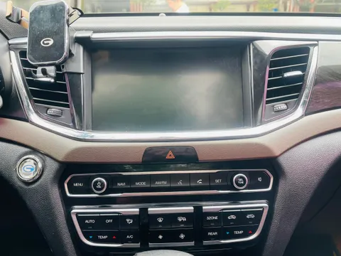 Gac GS8