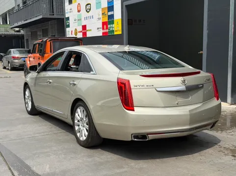 Cadillac XTS