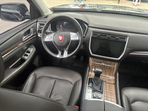 Roewe RX8