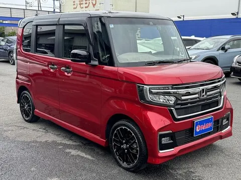 Honda N-BOX Custom