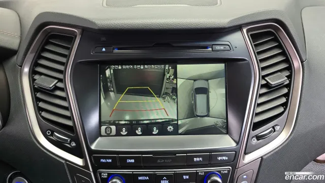 Hyundai Grand Santa Fe (Maxcruz)