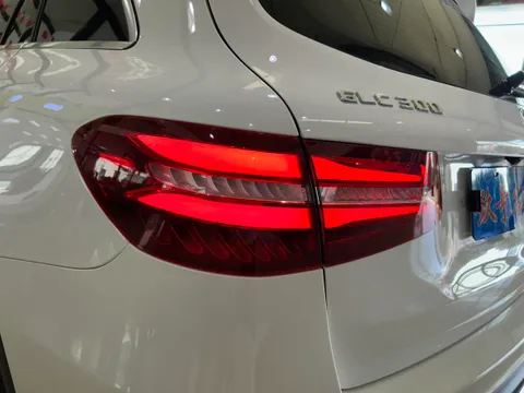 Mercedes-Benz Mercedes-Benz GLC