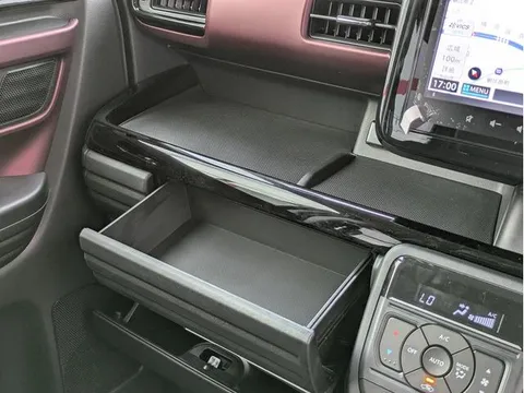 Suzuki Spacia Custom