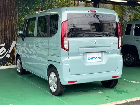 Suzuki Spacia