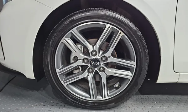 Kia Cerato (K3)