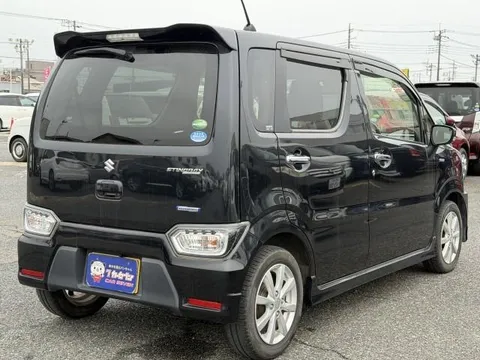 Suzuki Wagon R Stingray
