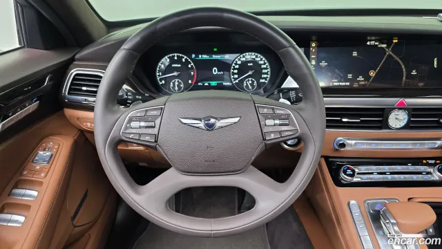 Genesis G90
