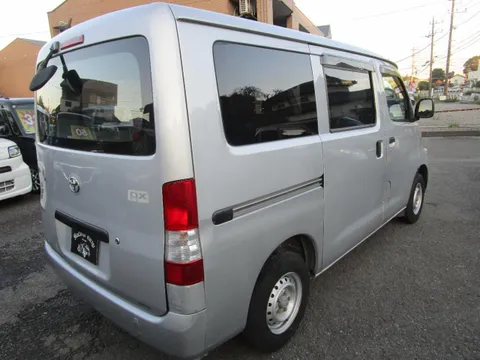 Toyota TownAce Van
