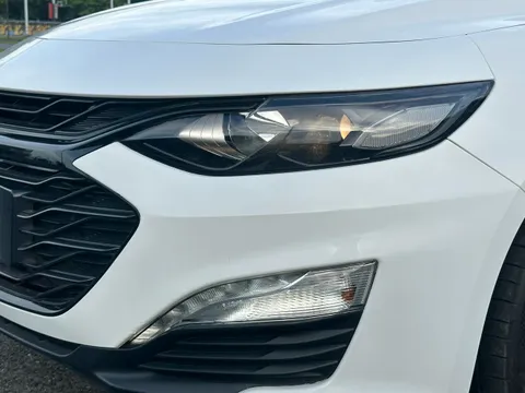 Chevrolet Malibu XL