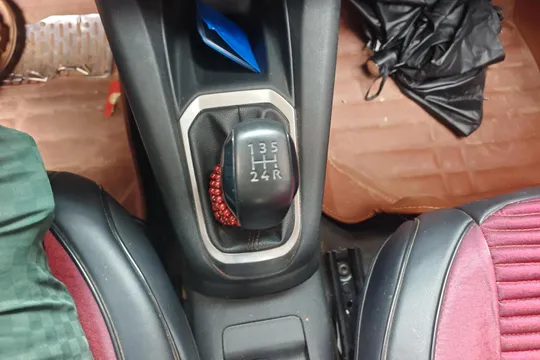 Peugeot 301