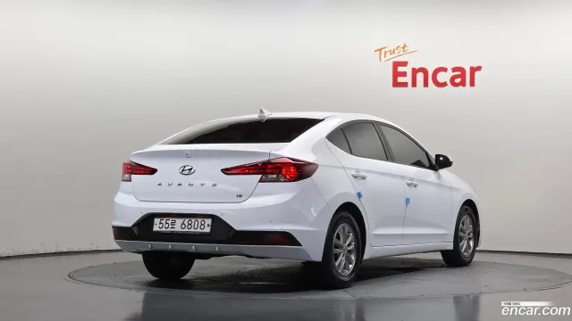 Hyundai Elantra (Avante)