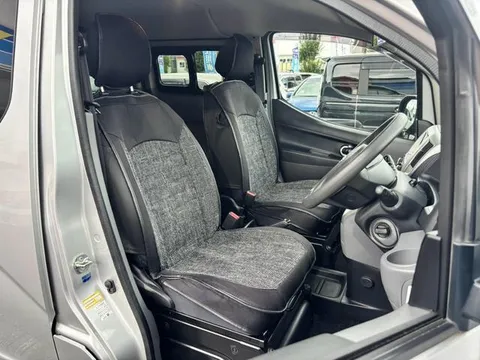Nissan Vanette