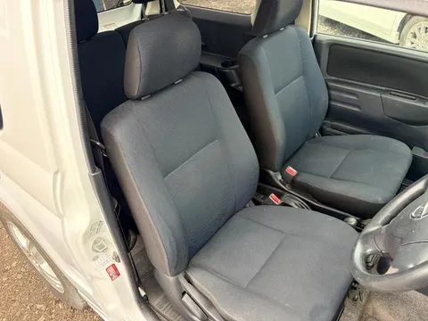 Nissan KIX