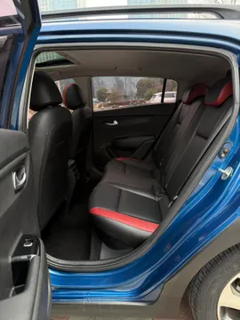 Kia KX