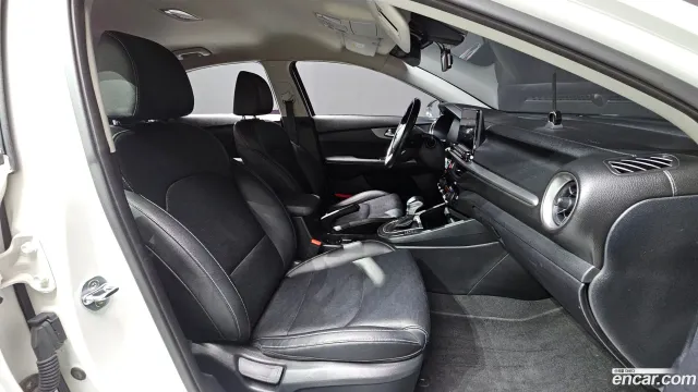 Kia Cerato (K3)