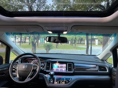 Honda Elysion