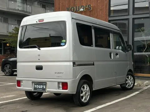 Suzuki Every