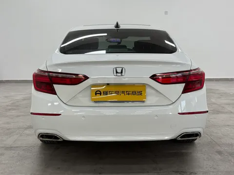 Honda Inspire