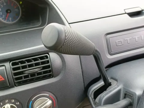 Nissan Otti