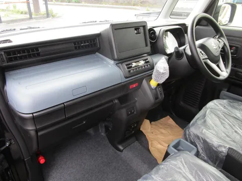 Suzuki Spacia Base